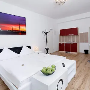 Aparthotel Design, Dusseldorf